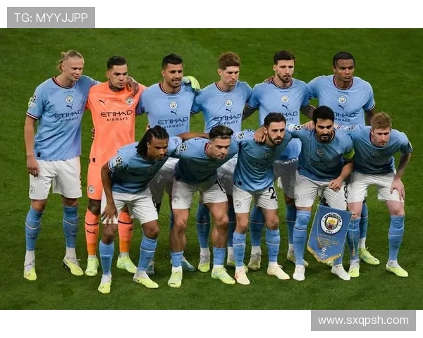 英媒称埃弗顿计划询问曼城重签斯通斯的可行性引发转会关注